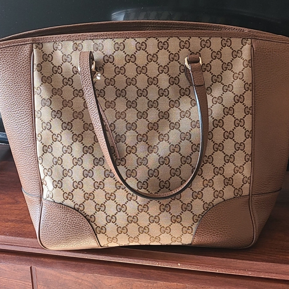 ‼️SOLD‼️Gucci bree tote